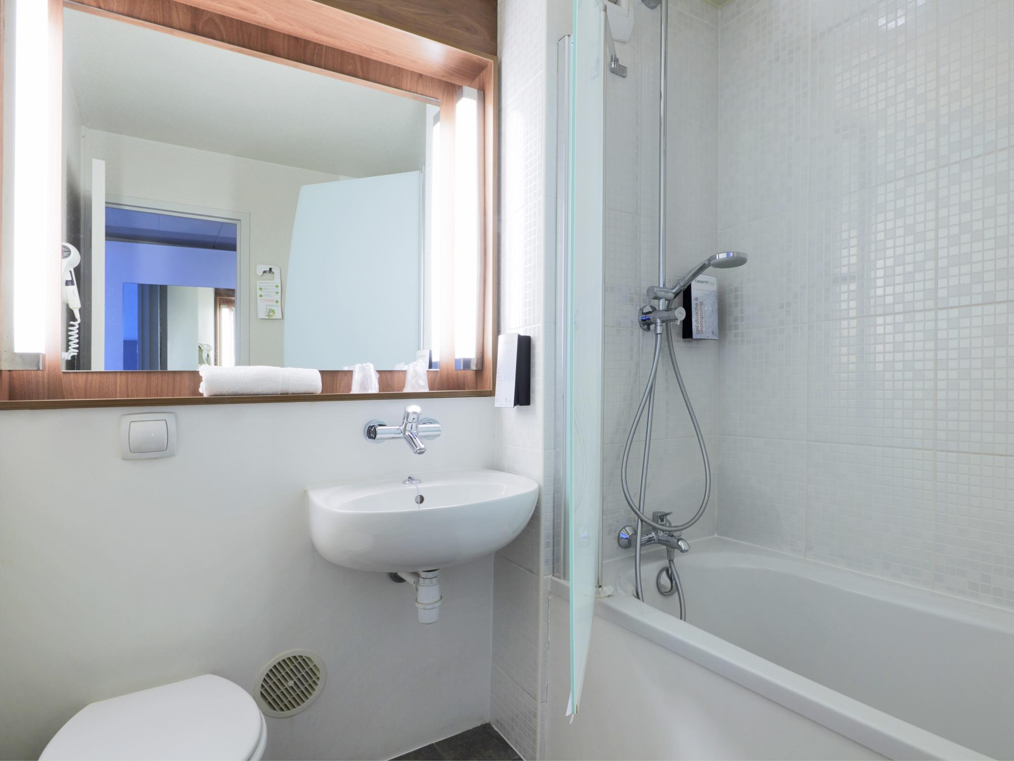 Campanile 3* Hendaye